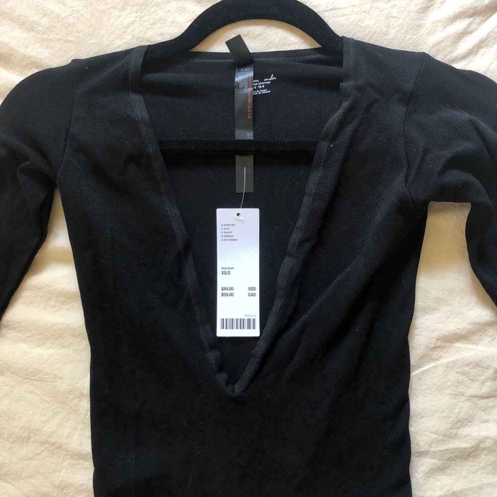 out from under long sleeve plunge bodysuit